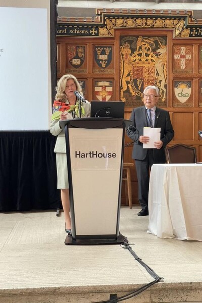 Drs. Cathy Whiteside and Mingyao Liu